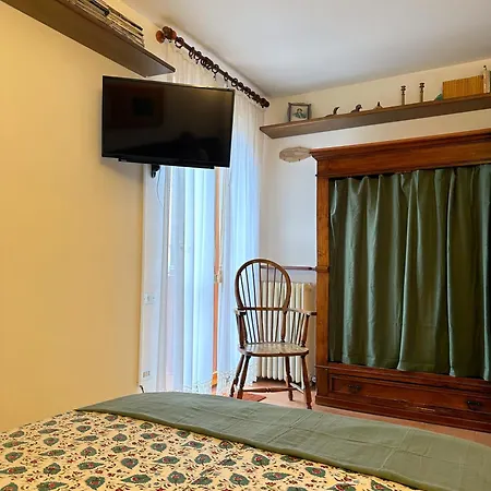 Appartamento Casa Arcioni: A 300 Metri Dal *